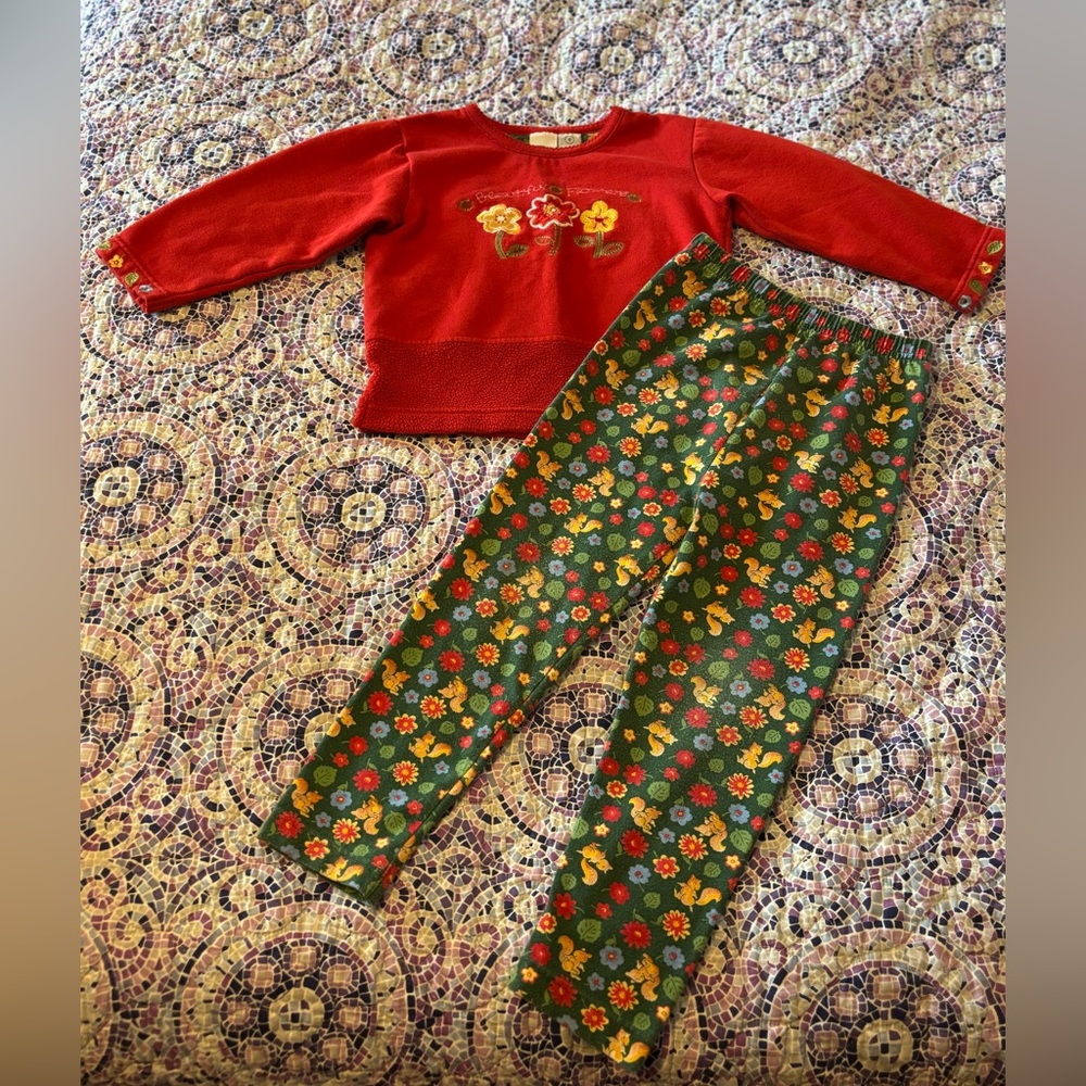 Vintage 90’s UR It Floral Red and Green Kids Outfit